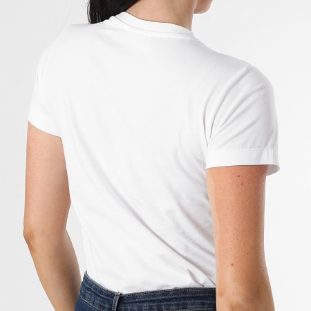 Guess - Tee Shirt Femme V5GI15-J1314 Blanc