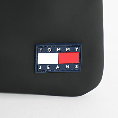 Tommy Jeans - Sacoche Daily 3276 Noir