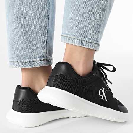 Calvin Klein - Baskets Femme 3 Eva Runner Mesh 1750 Black Bright White