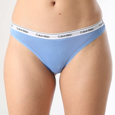 Calvin Klein - Lot De 5 Strings Femme Icon Logo QD5221E Noir Rouge Gris Chiné Bleu Clair Bleu Ciel