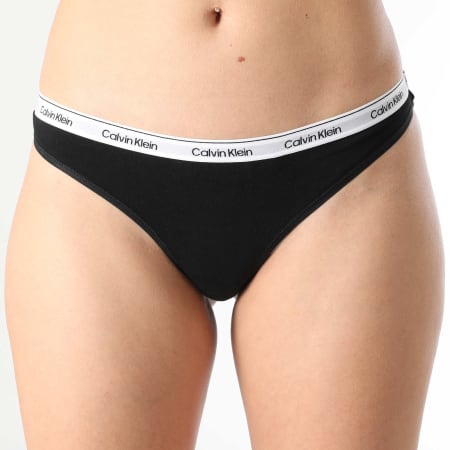Calvin Klein - Lot De 5 Strings Femme Icon Logo QD5221E Noir Rouge Gris Chiné Bleu Clair Bleu Ciel