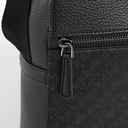 Tommy Hilfiger - Sacoche Monogram Mini Messenger 3211 Noir
