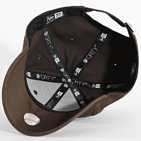 New Era - Gorra de mujer League Essential 9Forty 60471462 Marrón