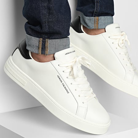 Armani Exchange - Baskets XM000141-AF11912 Off White Black