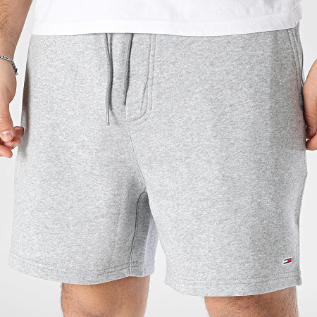 Tommy Jeans - Short Jogging Flag Beach 1931 Gris Chiné