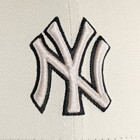 New Era - Casquette Team Outline 9Forty NY New York Yankees 60595199 Beige Clair