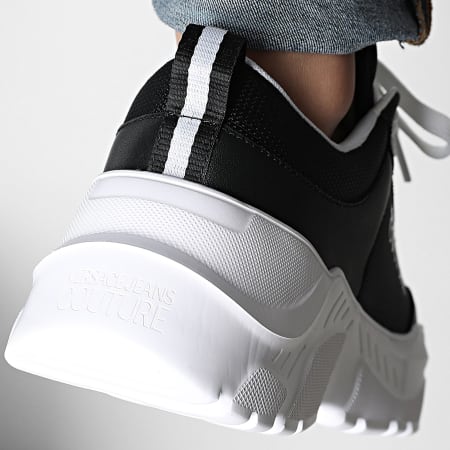 VERSACE｜SNEAKERS (Speedtrack Sneakers (78YA3SC1 ZSC52 8 Versace Jeans Couture - Fondo Speedtrack Sneakers 78YA3SC1