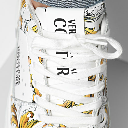 VERSACE｜SNEAKERS (Starlight Sneakers (78YA3SJ5 ZPB13 00 Logo Starlight Sneakers | VERSACE US