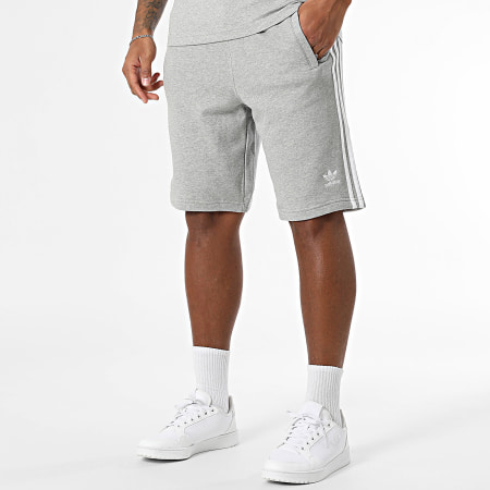 Adidas Originals - Ensemble Tee Shirt Et Short Jogging A Bandes 3 Stripes IA4848 IU2340 Gris Chiné