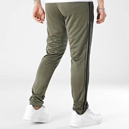 Adidas Sportswear - Pantalon Jogging Essential Base IB8170 Vert Kaki