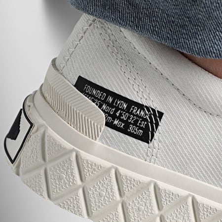 Palladium - Baskets Palla Ace Lo Surplus 74488 All Star White