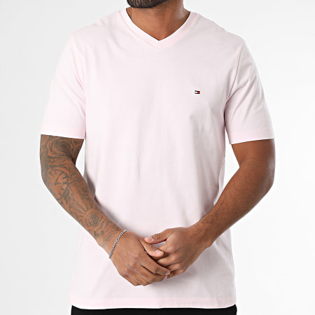Tommy Hilfiger - Tee Shirt Col V Essential 9249 Rose