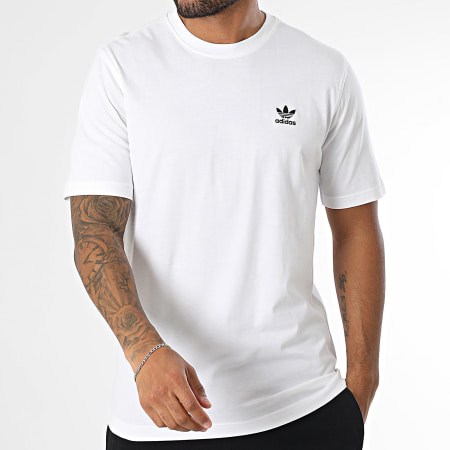 Adidas Originals - Ensemble Tee Shirt Et Short Jogging Trefoil Essential JI8544 IY8520 Blanc Noir
