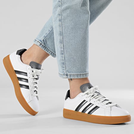 Adidas Sportswear - Baskets Femme Grand Court 2.0 JH8683 Clear Pink Better Scarlet Core Black