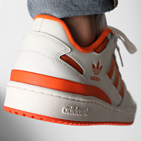 Adidas Originals - Baskets Forum Low CL JI3267 Cloud White Real Gold Orange