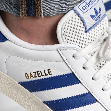 Adidas Originals - Gazelle JH5398 Core White Royal Blue Cream White Sneakers