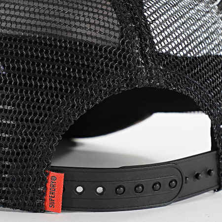 Superdry - Casquette Trucker Dirt Road Y9011020A Vert Kaki Beige Noir Camouflage