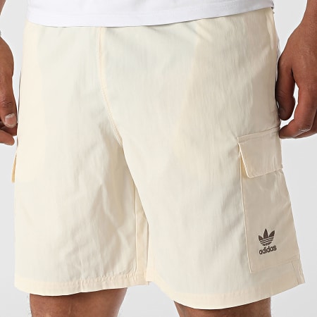 Adidas Originals - Short Cargo Woven Essential JP4784 Beige