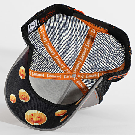 Capslab - Casquette Trucker Ultimate Gohan Noir Jaune