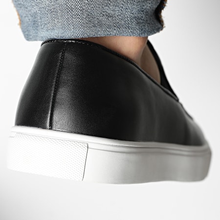 Classic Series - Mocassins 711 Black