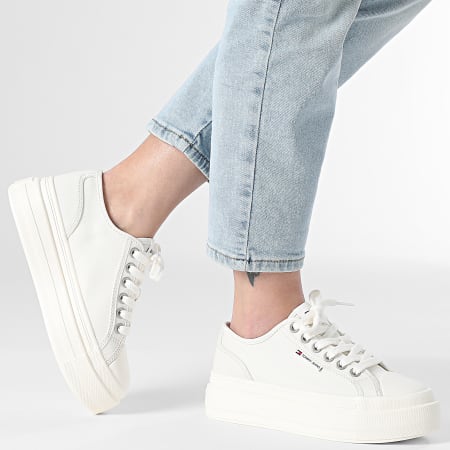 Tommy Jeans - Baskets Femme Foxing Flatform 2736 Ivory