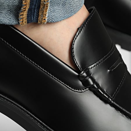 Classic Series - Mocassins 792 Black