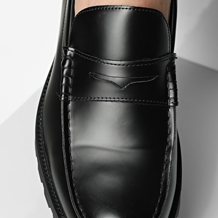 Classic Series - Mocassins 792 Black