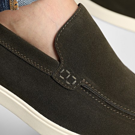 Classic Series - Mocasines 012 Oliva