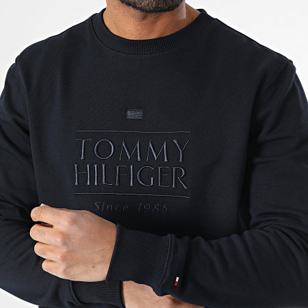 Tommy Hilfiger - Sweat Crewneck Embro Logo 8670 Bleu Marine