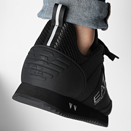EA7 Emporio Armani - Sneaker X8X185-XR175 Triple Black