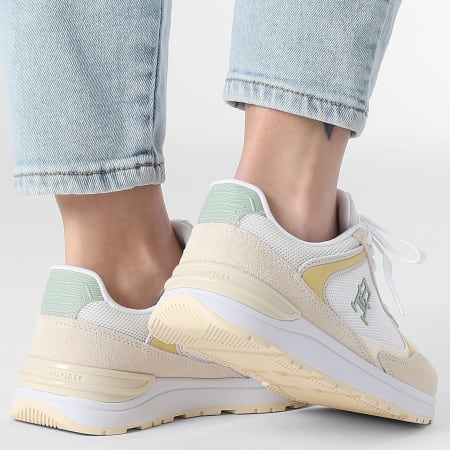 Tommy Hilfiger - Baskets Femme Casual Fashion Runner Mix 8324 Muslin