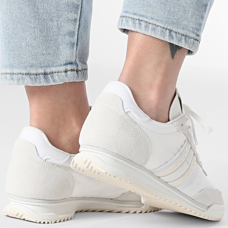 Tommy Jeans - Baskets Femme Tjw Retro Runner Cleated 2717 Ecru