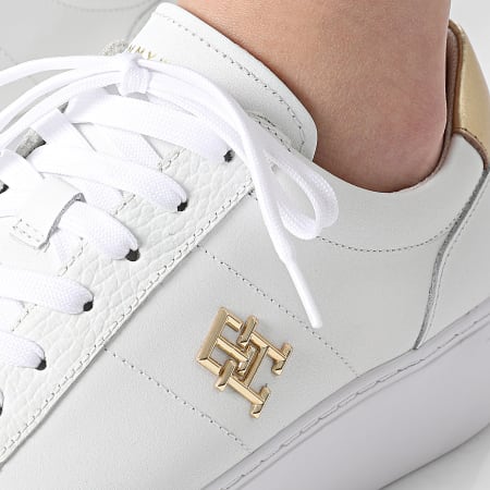 Tommy Hilfiger - Baskets Femme Platform Court Sneaker Metallics 8648 White