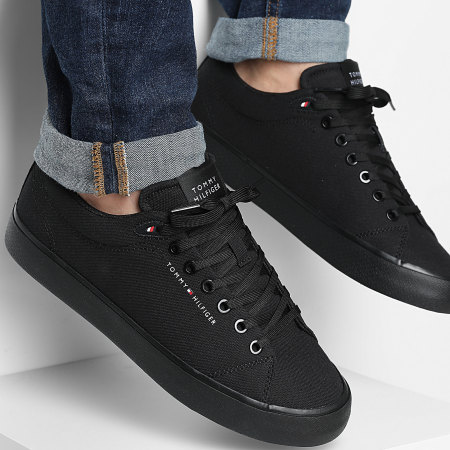 Tommy Hilfiger - Baskets Hi Vulc Low Core Canvas 5396 Black