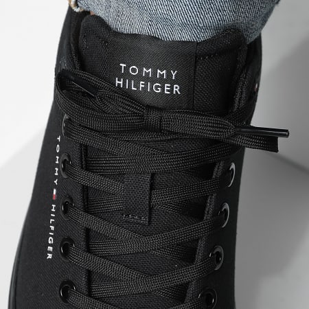 Tommy Hilfiger - Baskets Hi Vulc Low Core Canvas 5396 Black