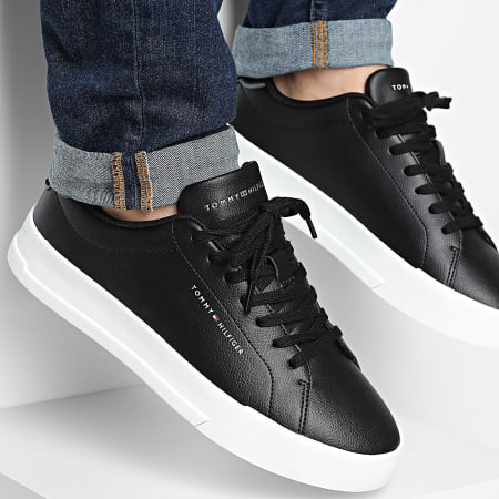 Tommy Hilfiger - Baskets Court Leather Detail Essential 5367 Black
