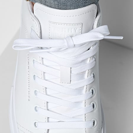 Tommy Hilfiger - Baskets Hi Vulc Street Leather Patch 5312 White Desert Sky