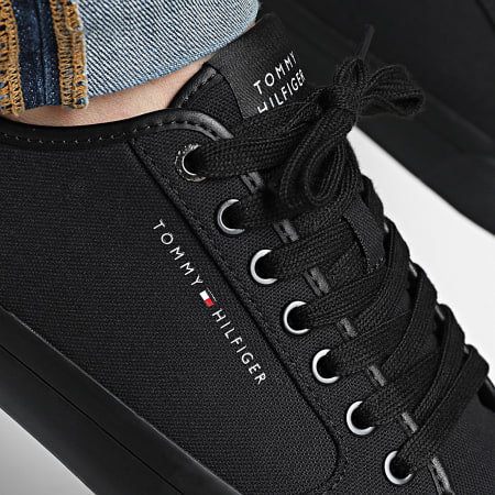 Tommy Hilfiger - Baskets Core Corporate Vulc Canvas 5398 Black