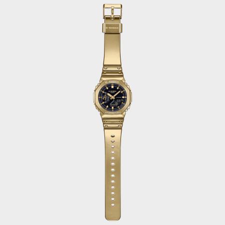 G-Shock - Montre G-Shock GM-2100YMG Doré