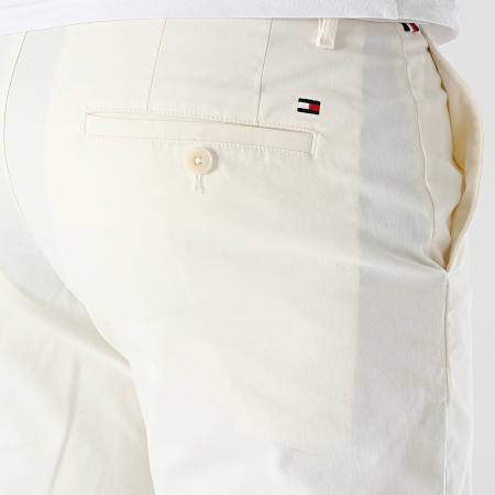 Tommy Hilfiger - Short Chino Brooklyn 1985 3563 Ecru