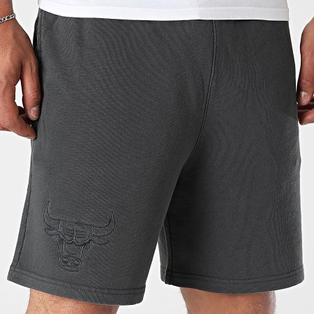 New Era - Pantalones cortos de jogging Chicago Bulls 60667870 Gris Antracita