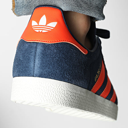 Adidas Originals - Baskets Gazelle JH5390 Collegiate Navy Orange Core White