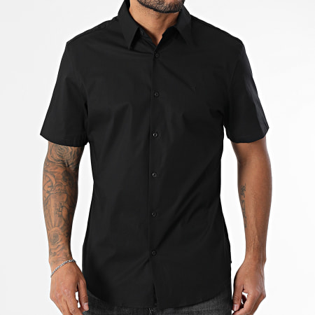 Calvin Klein - Chemise Manches Courtes Slim Solid Stretch LV04LB147G Noir
