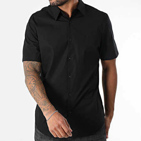 Calvin Klein - Chemise Manches Courtes Slim Solid Stretch LV04LB147G Noir