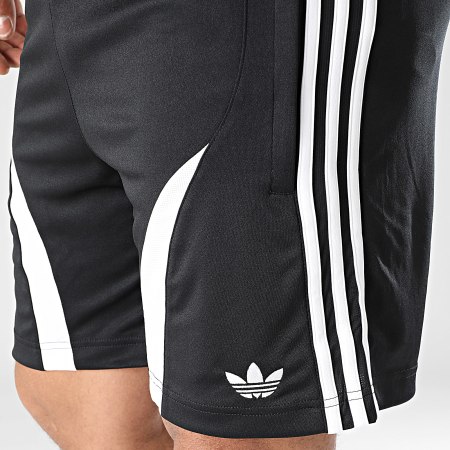 Adidas Originals - Short Jogging A BandesTeamgeist JC6230 Noir Blanc