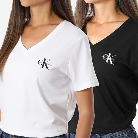 Calvin Klein - Lot De 2 Tee Shirts Col V Femme LV047C906G Noir Blanc