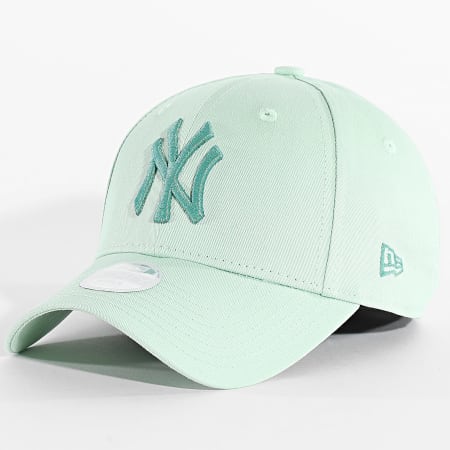 New Era Women's 9Forty NY Yankees Cap 60667382 Light green Ryses