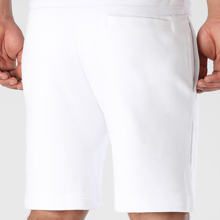 Lacoste - Short Jogging Logo Brodé Crocodile Blanc