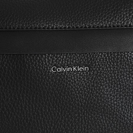 Calvin Klein - Sacoche Must Camera 3084 Noir