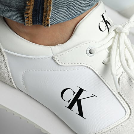 Calvin Klein - Retro Runner Sock Laag Veterschoenen 1326 Helder Wit Zwart Sneakers